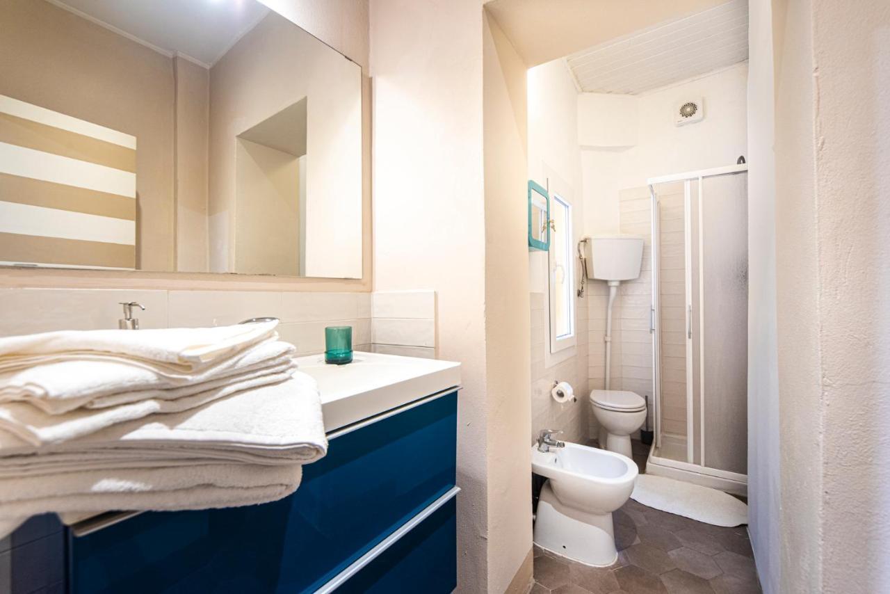 Reggio Center Lovely Apartments Реджо Емилия Екстериор снимка