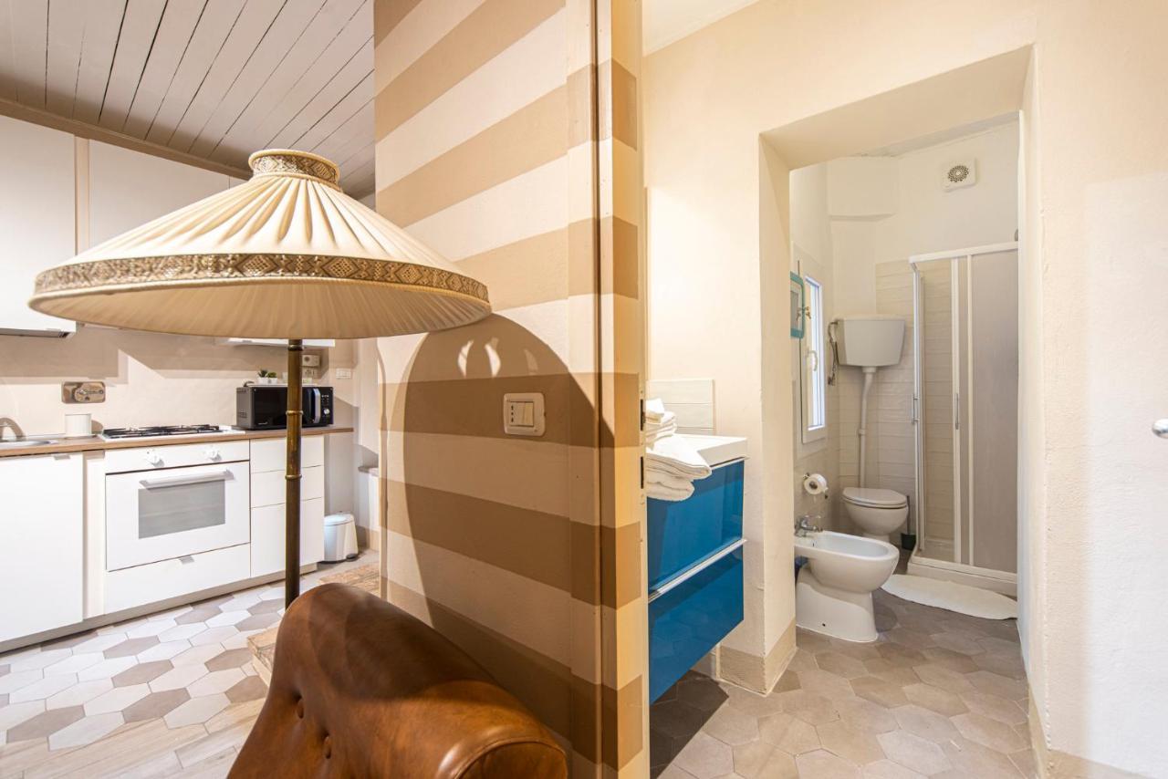 Reggio Center Lovely Apartments Реджо Емилия Екстериор снимка
