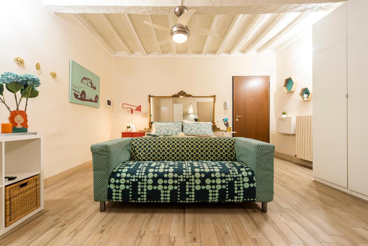 Reggio Center Lovely Apartments Реджо Емилия Екстериор снимка