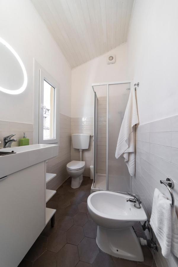 Reggio Center Lovely Apartments Реджо Емилия Екстериор снимка