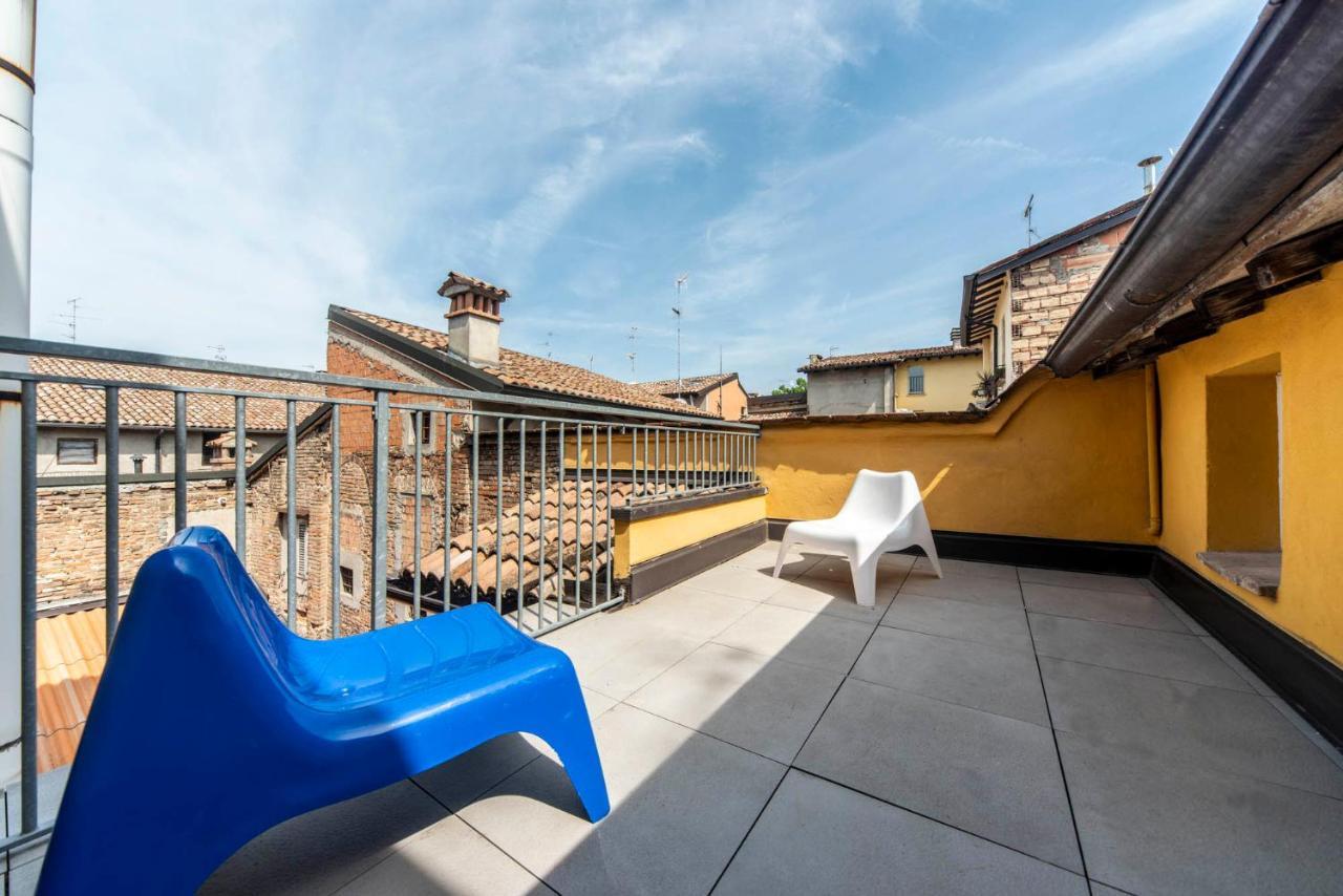 Reggio Center Lovely Apartments Реджо Емилия Екстериор снимка